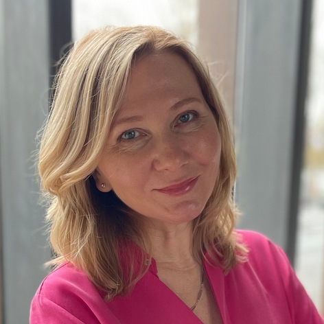 Дина Ушакова